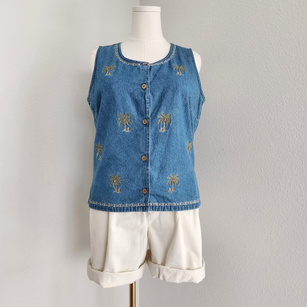 Vintage 90s Y2K Denim Chambray Palm Tree Embroidery Sleeveless Button Down Top M
